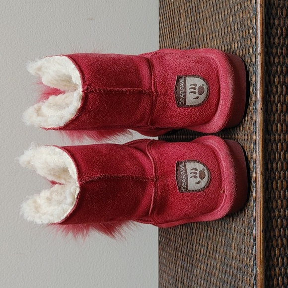 BearPaw Pink Sheepskin Booties Size 6.5 - Picture 10 of 13